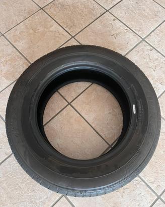 Pneumatico 205/65R16 95H