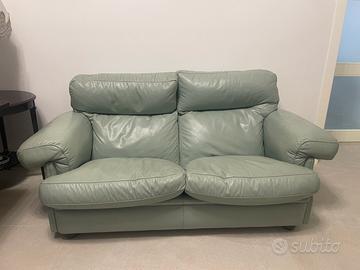 Divano 2 posti in vera pelle celeste – 175 cm