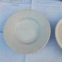 Piatto fondo in ceramica bianco