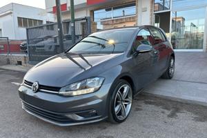 Volkswagen Golf 7.5 1.6 TDI 110 CV Highline BlueMo