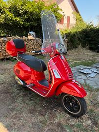 Vespa Gts 300