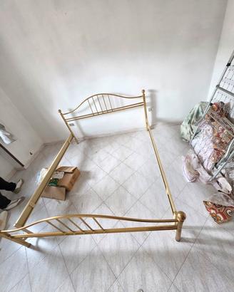 Letto matrimoniale ottone dorato