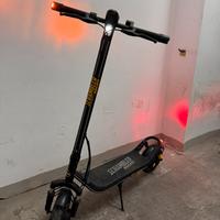 Monopattino elettrico Scrambler Ducati