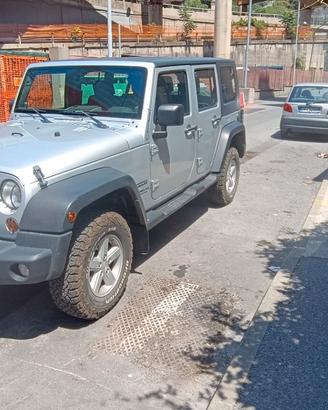 Jeep Wrangler Unlimited 2.8 CRD Sport Auto