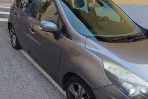Renault Scenic 2010