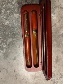 Penna e tagliacarta