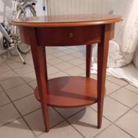 Tavolino da arredo per salotto o camera da letto