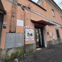NEGOZIO A ROMA