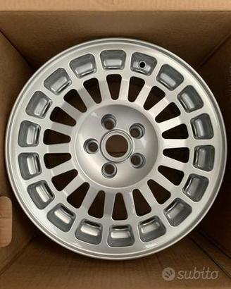 4 cerchi MONTECARLO LANCIA DELTA EVOLUZIONE 15"