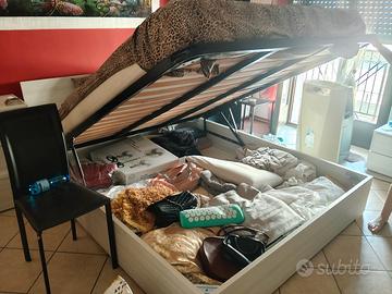 letto moderno con cassone