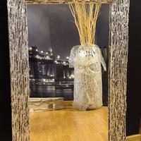 Specchio da parete 100 x 63  e vaso alto 85 cm