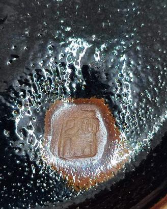 Ciotole e piatti in ceramica giapponese Tenmoku