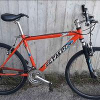 bicicletta mtb ibrida