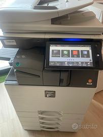 Multifunzione a colori