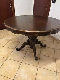 Tavolo in stile luigi xv