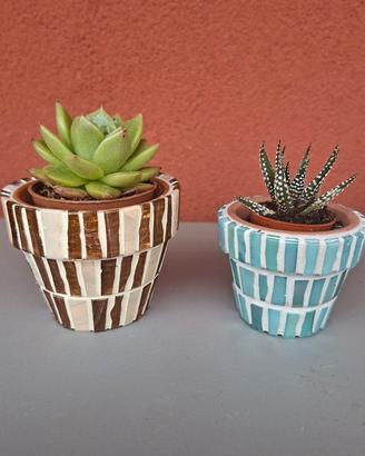 Set di 2 vasetti decorati in mosaico, Nuovi