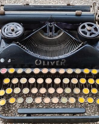 Oliver - macchina da scrivere portatile