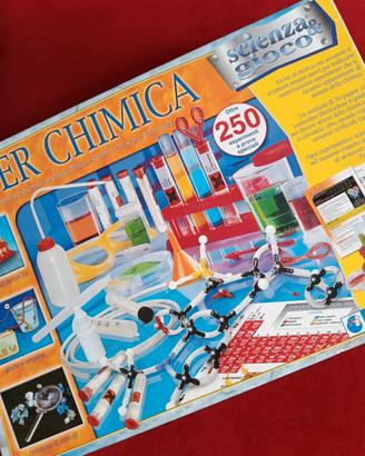 Clementoni Scienza e Gioco Super Chimica