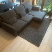 Divano 3 posti con chaise longue – NUOVO