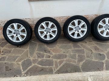 Cerchi Audi A1 da 16 pollici.