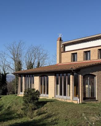 VP206 - vendita villa indipendente con vista