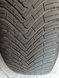 2 Pneumatici  quattrostagioni 235 55 r18 v100