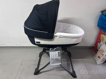 Navicella Peg Perego completa e bassinet stand