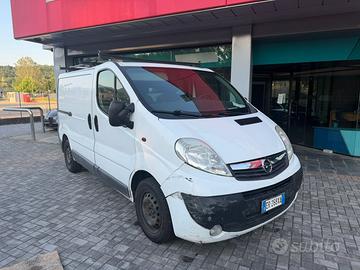 OPEL VIVARO 2.0 CDTI GANCIO-TRAINO-PORTAPACCHI
