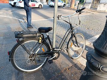 Bicicletta elettrica elops 500