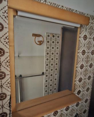Specchiera per toilette 