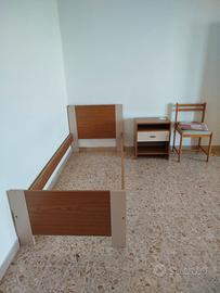 Giro letto con comodino e sedia