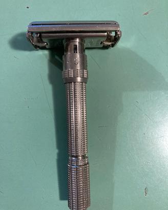 Rasoio di sicurezza Gillette Slim Adjustable