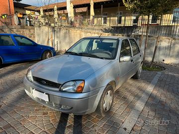 FORD Fiesta 4ª serie - 2000