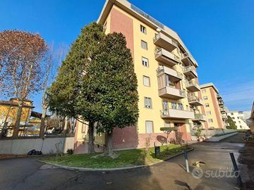 Ampio bilocale con garage