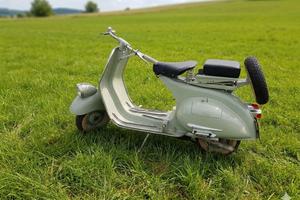 VESPA PIAGGIO 125 VN1T FARO BASSO ANNO 1955