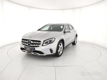 MERCEDES-BENZ GLA 180 Sport auto