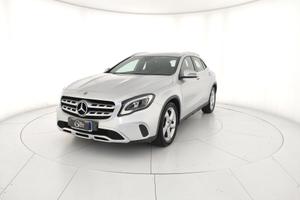 MERCEDES-BENZ GLA 180 Sport auto