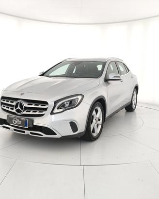MERCEDES-BENZ GLA 180 Sport auto