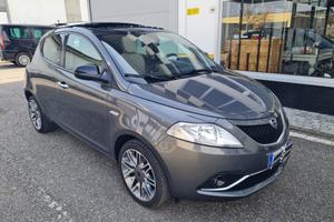 Lancia Ypsilon 1.2 KM 50000 Platinum