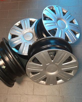 4 cerchi in ferro 14” 4 fori Ford Fiesta