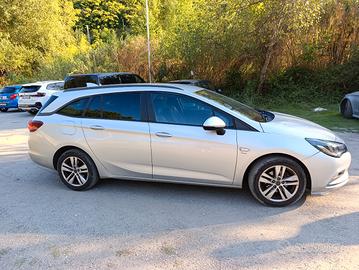 Opel Astra sw