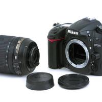 Nikon d7000 + 18-105 DX + MBD12