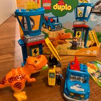 Duplo jurassic world completo