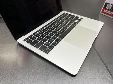 MacBook Air 13 M1