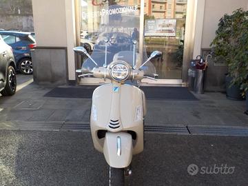 VESPA GTS 300 Anno