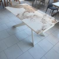 Tavolo allungabile in cristalceramica