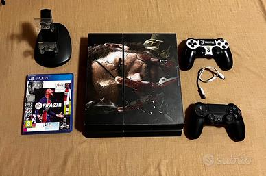 PlayStation 4 con FIFA 21