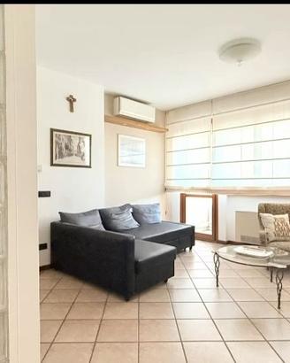 Appart ingr sogg camera sing bagno cucina terrazzo