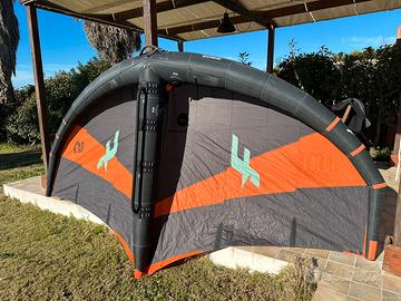 Vela f-one strike 5m wingfoil boma in carbonio