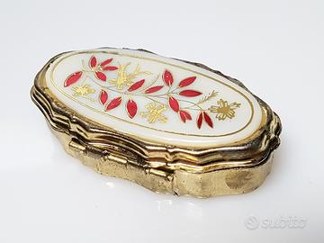 Scatolina metallo set cucito da viaggio anni 70